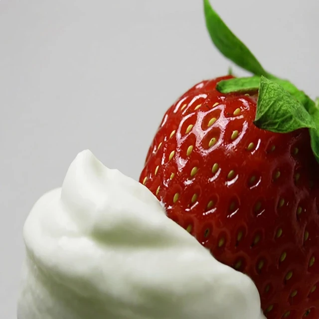 Strawberries & Cream
